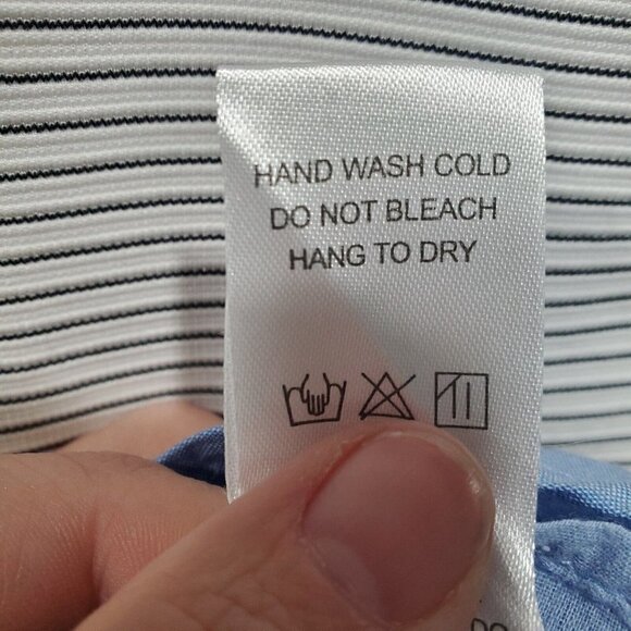 Doe & Rae Women's Short Flutter Sleeve Round Neck Striped Color Block Dress Sz L - Picture 9 of 13